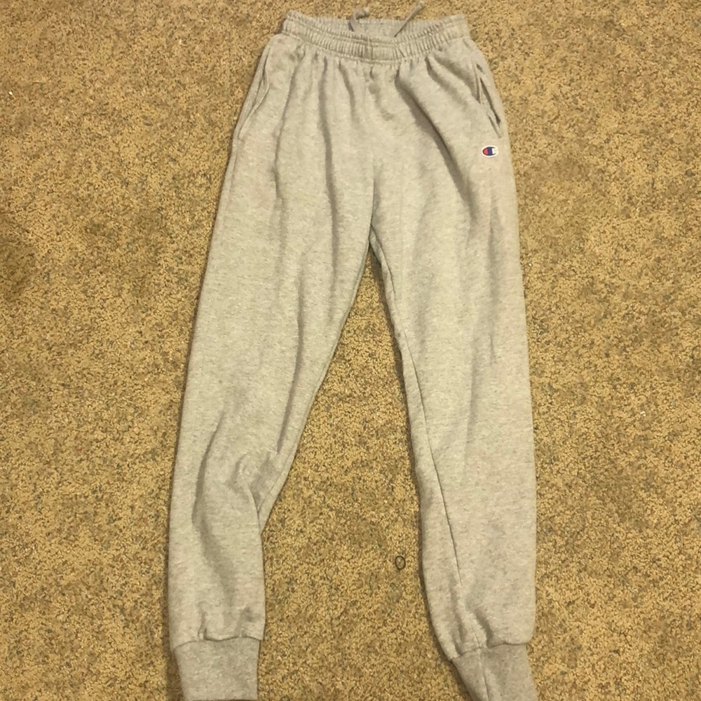 Gray champion sweats